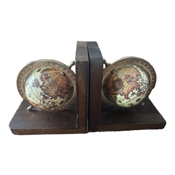 Vintage Wooden Pair Of Spinning Old World Globe Bookends 5”H x 5”w *READ* - Picture 1 of 6